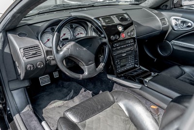 2002 Aston Martin Vanquish 2dr Cpe