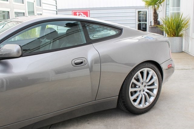 2003 Aston Martin Vanquish 2dr Cpe