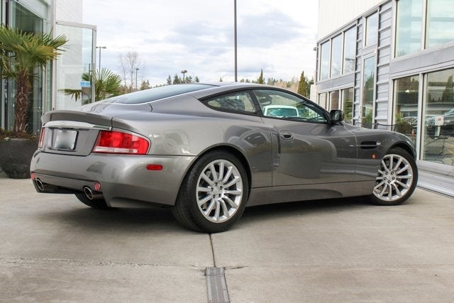 2003 Aston Martin Vanquish 2dr Cpe