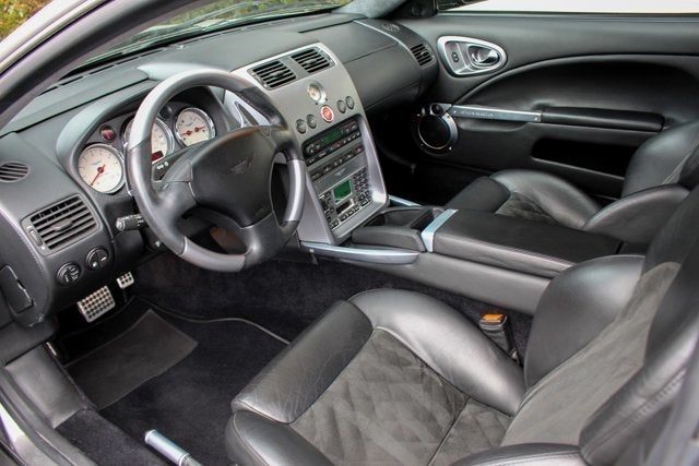 2003 Aston Martin Vanquish 2dr Cpe