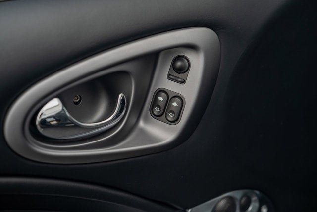 2005 Aston Martin Vanquish S 2dr Cpe