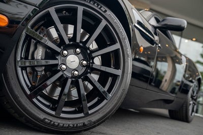 2005 Aston Martin Vanquish S 2dr Cpe