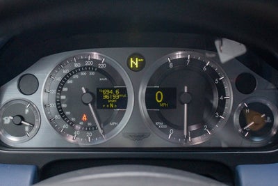2005 Aston Martin DB9 2dr Cpe Manual