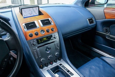 2005 Aston Martin DB9 2dr Cpe Manual