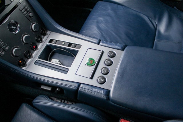 2005 Aston Martin DB9 2dr Cpe Manual