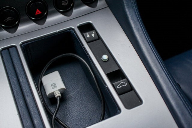 2005 Aston Martin DB9 2dr Cpe Manual