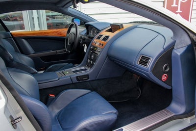 2005 Aston Martin DB9 2dr Cpe Manual