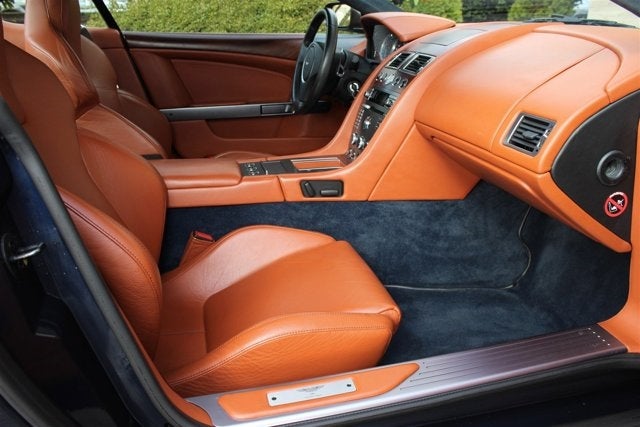 2005 Aston Martin DB9 2dr Cpe Manual