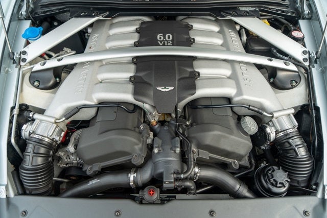 2005 Aston Martin DB9 2dr Cpe Manual