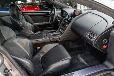 2006 Aston Martin DB9 2dr Cpe Manual