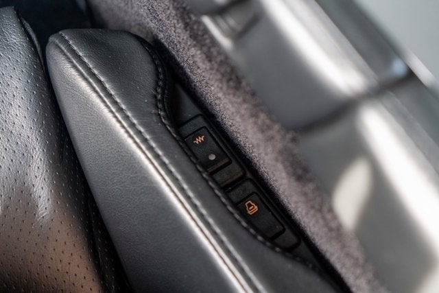 2006 Aston Martin DB9 2dr Cpe Manual