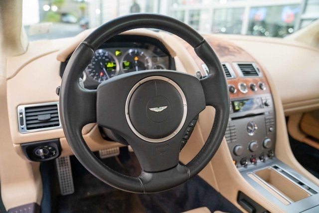 2005 Aston Martin DB9 2dr Cpe Manual