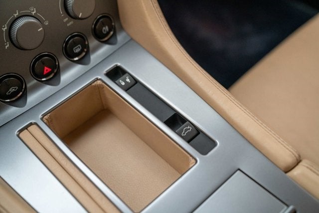 2005 Aston Martin DB9 2dr Cpe Manual