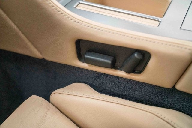 2005 Aston Martin DB9 2dr Cpe Manual