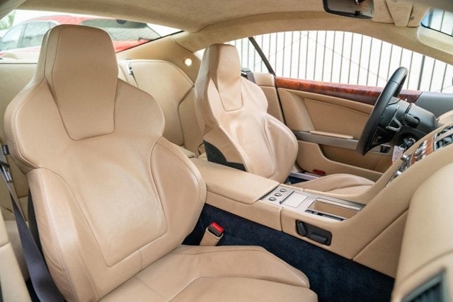 2005 Aston Martin DB9 2dr Cpe Manual