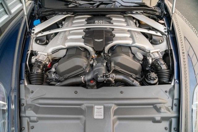 2005 Aston Martin DB9 2dr Cpe Manual