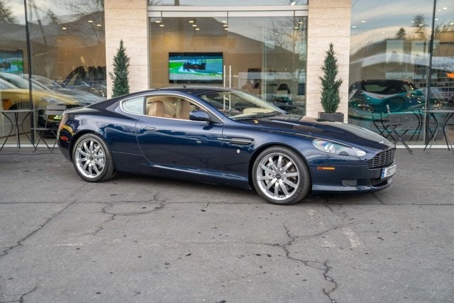 2005 Aston Martin DB9 2dr Cpe Manual