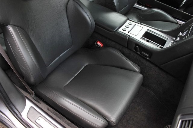 2005 Aston Martin DB9 2dr Cpe Manual