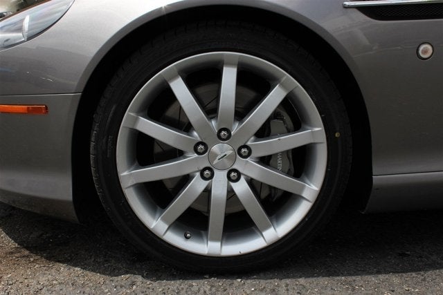 2005 Aston Martin DB9 2dr Cpe Manual