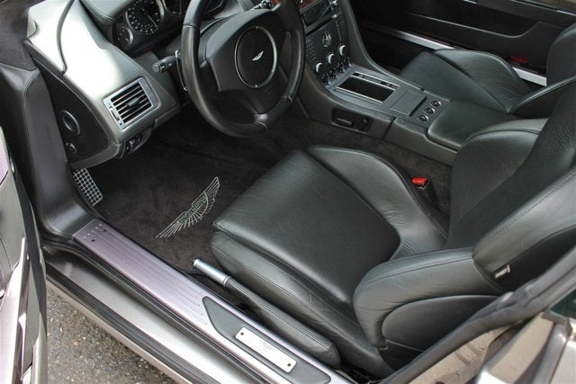 2005 Aston Martin DB9 2dr Cpe Manual