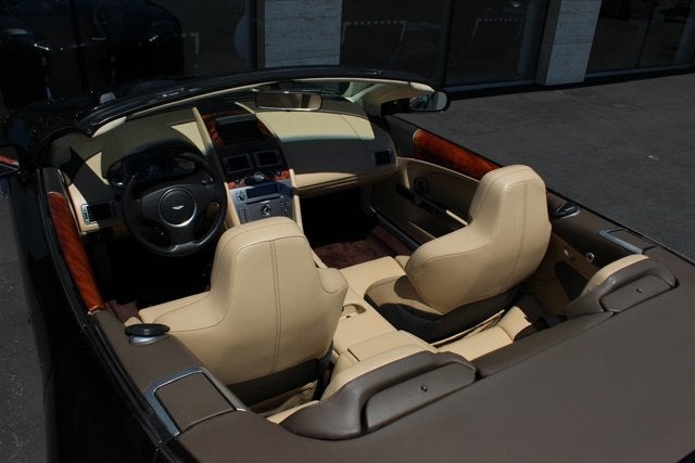 2006 Aston Martin DB9 Volante