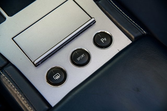 2006 Aston Martin DB9 Volante