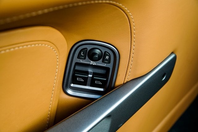 2007 Aston Martin DB9 Volante