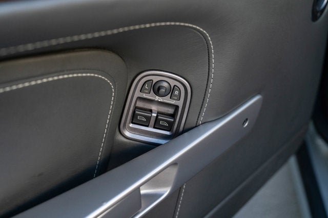 2006 Aston Martin DB9 Volante 2dr Volante Auto