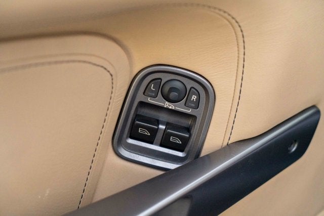 2007 Aston Martin DB9 2dr Volante Auto