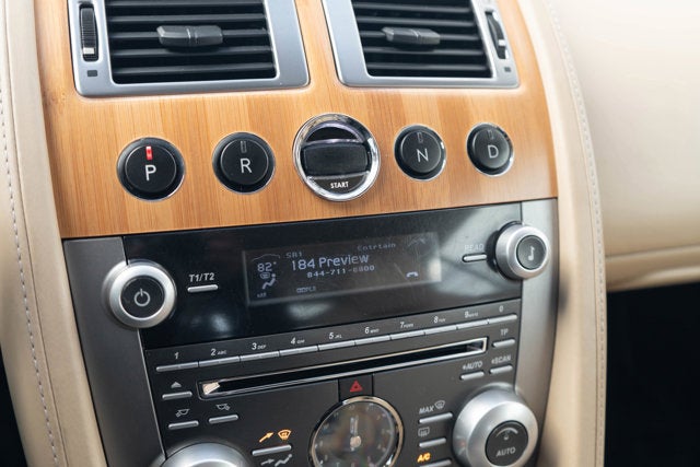 2009 Aston Martin DB9 2dr Volante Auto