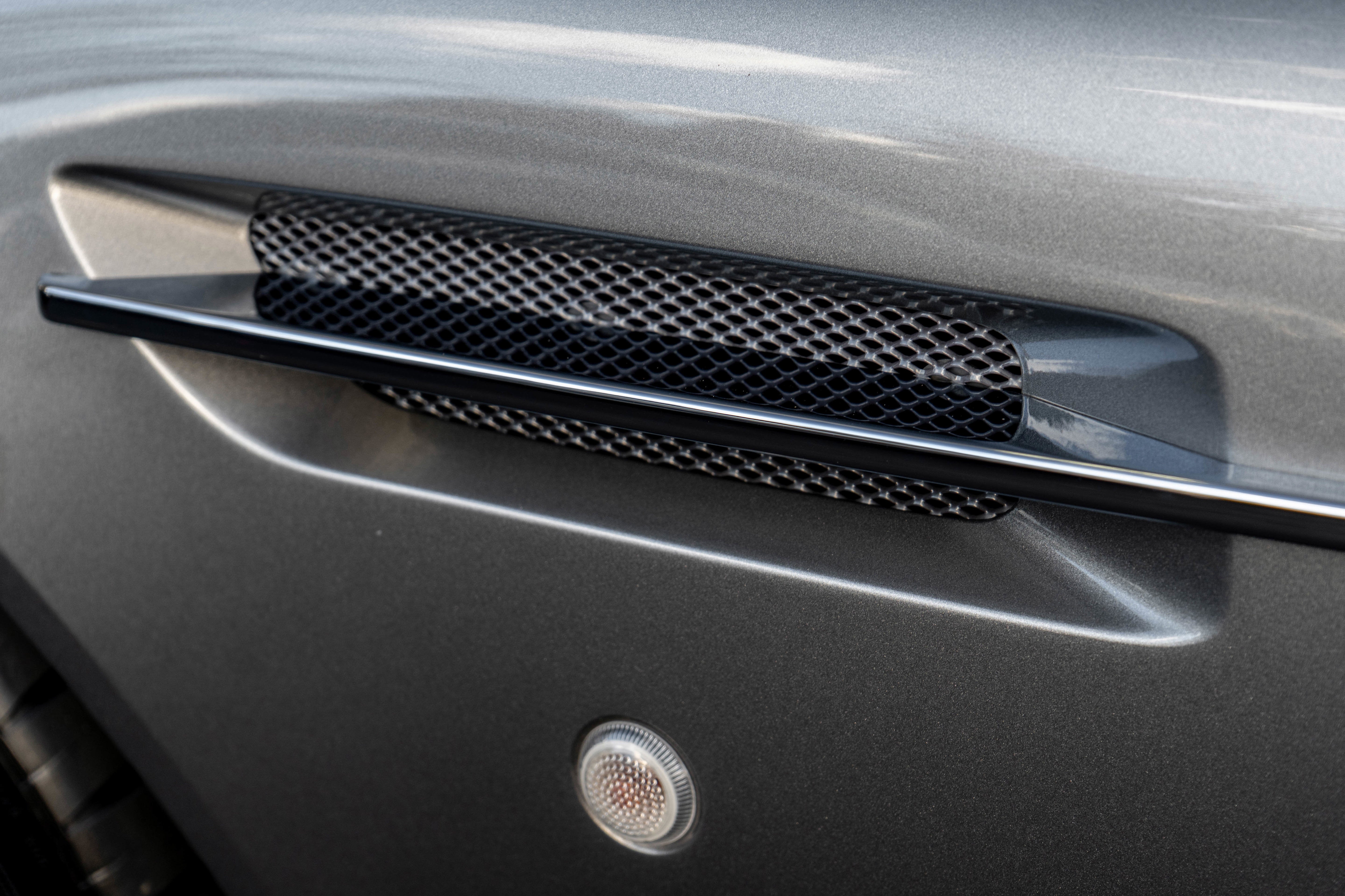 2009 Aston Martin DB9 Volante