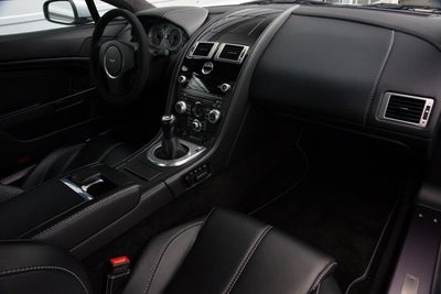 2009 Aston Martin V8 Vantage 2dr Cpe Man