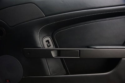 2007 Aston Martin V8 Vantage 2dr Cpe Sportshift