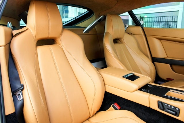 2008 Aston Martin V8 Vantage 2dr Cpe Sportshift