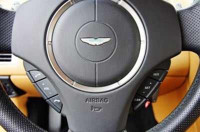 2008 Aston Martin V8 Vantage 2dr Cpe Sportshift