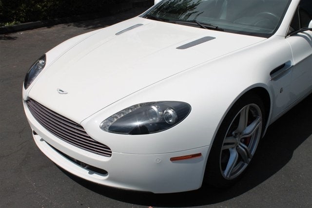 2009 Aston Martin V8 Vantage 2dr Cpe Sportshift