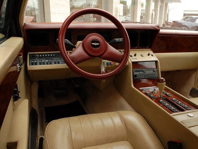 1986 Aston Martin Lagonda Base