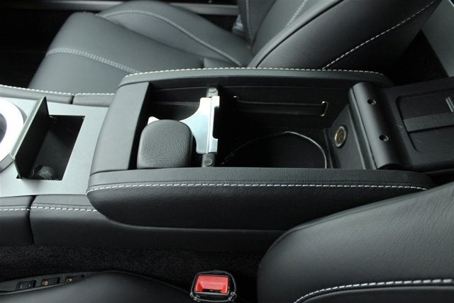 2012 Aston Martin V8 Vantage 2dr Cpe Man