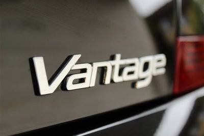 2012 Aston Martin V8 Vantage 2dr Cpe Man
