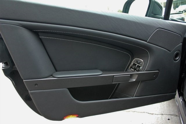 2012 Aston Martin V8 Vantage 2dr Cpe Man