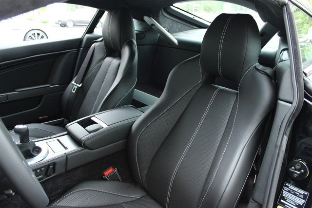 2013 Aston Martin V8 Vantage 2dr Cpe