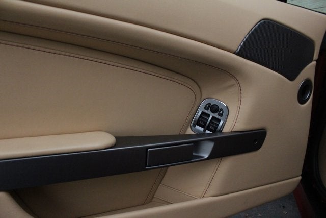 2015 Aston Martin V8 Vantage Coupe