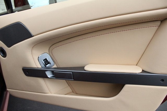 2015 Aston Martin V8 Vantage Coupe