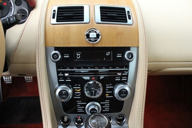 2015 Aston Martin V8 Vantage Coupe