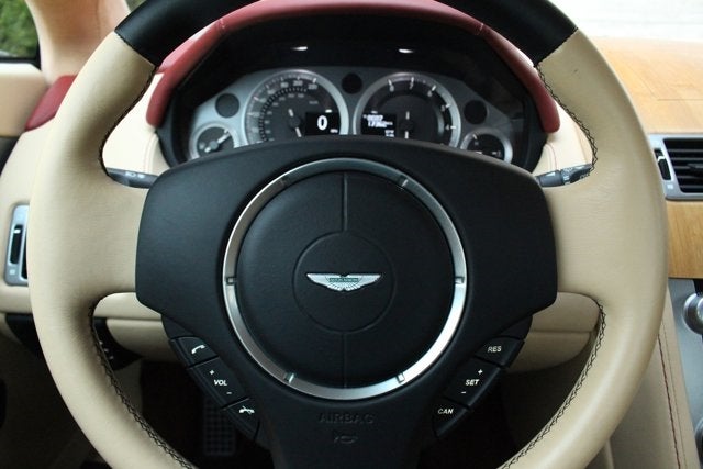 2015 Aston Martin V8 Vantage Coupe