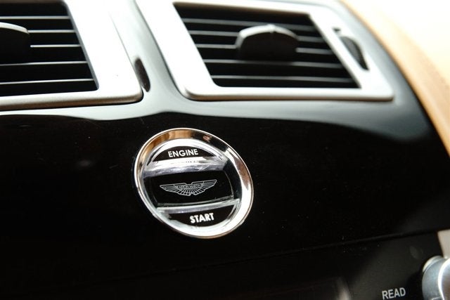 2013 Aston Martin V8 Vantage 2dr Cpe
