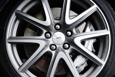 2013 Aston Martin V8 Vantage 2dr Cpe