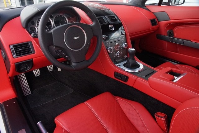 2013 Aston Martin V8 Vantage Coupe