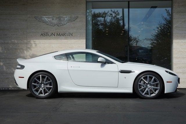 2013 Aston Martin V8 Vantage Coupe