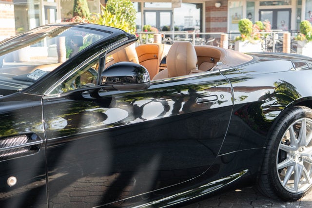 2015 Aston Martin V8 Vantage Roadster 2dr Conv